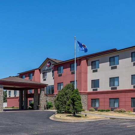 Best Western Plus Chelsea Hotel Monticello Esterno foto