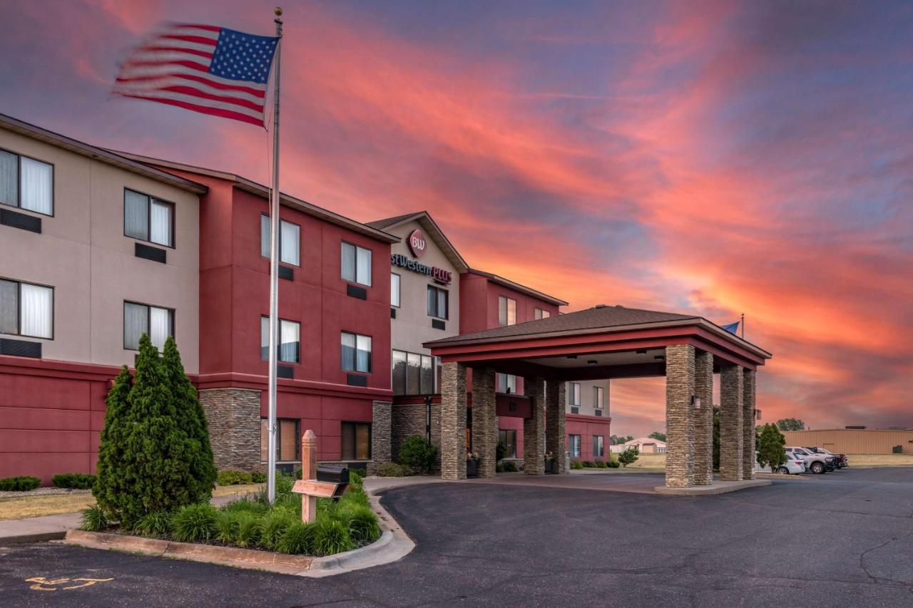 Best Western Plus Chelsea Hotel Monticello Esterno foto