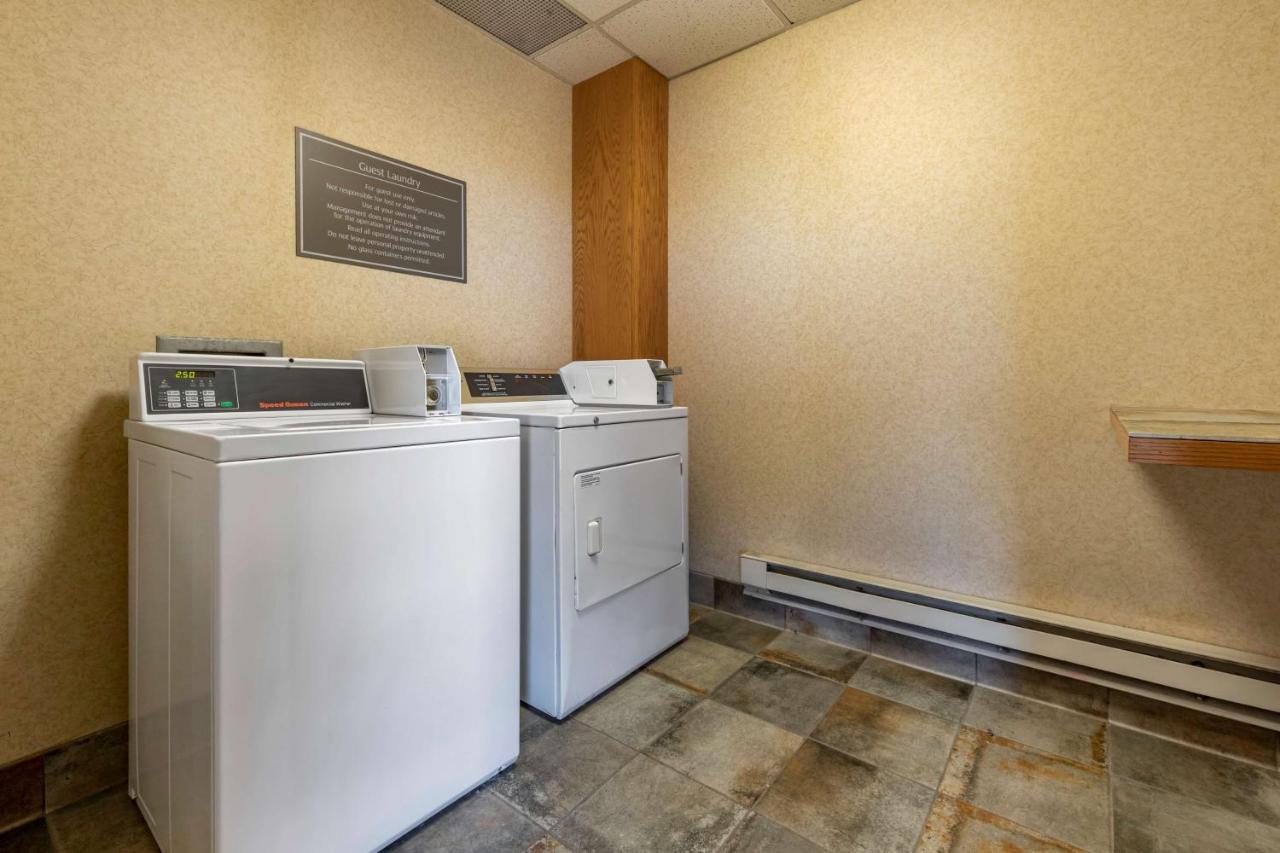 Best Western Plus Chelsea Hotel Monticello Esterno foto