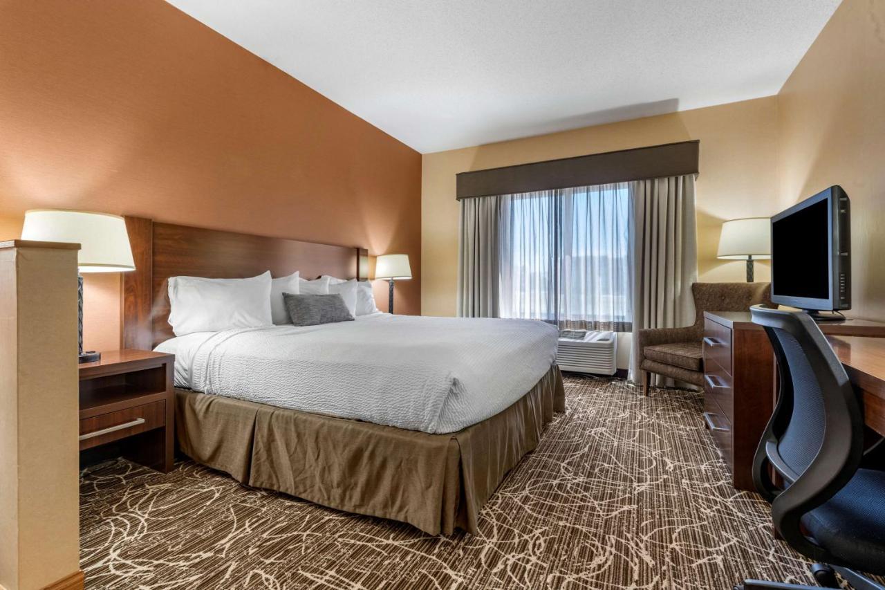 Best Western Plus Chelsea Hotel Monticello Esterno foto
