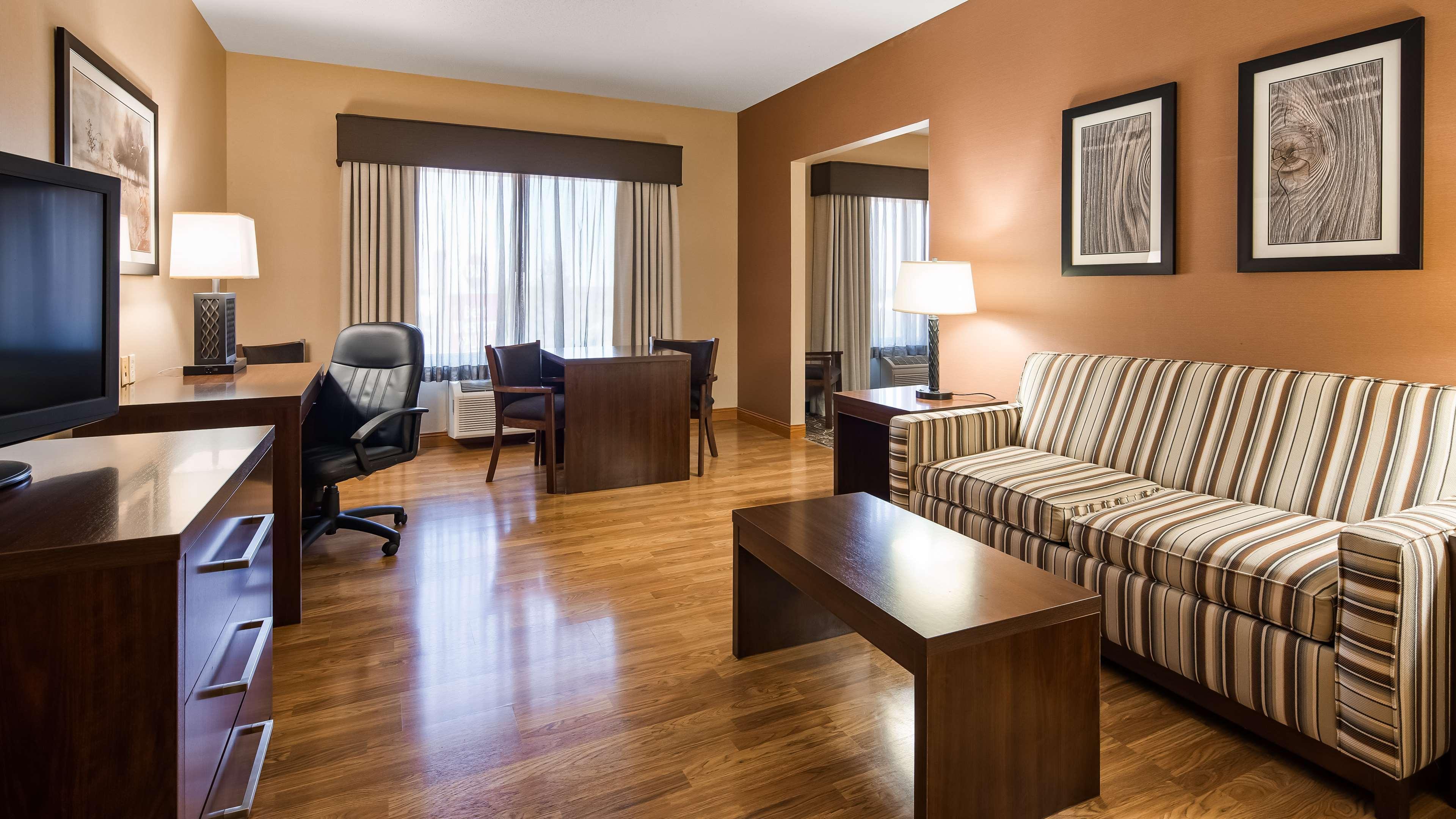 Best Western Plus Chelsea Hotel Monticello Esterno foto